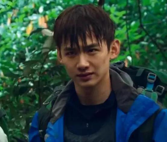 娱乐圈吃瓜白敬亭恋情,娱乐圈新恋情瓜,甜蜜互动引热议